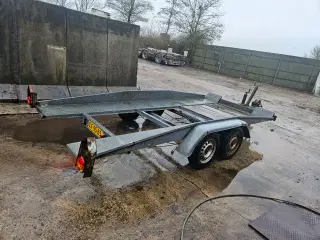 Autotrailer skal synes