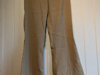 Bukser med svaj