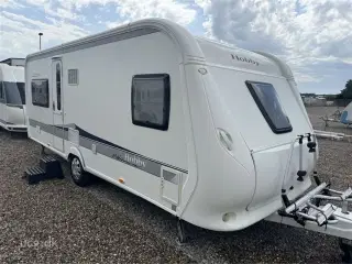 2012 - Hobby De Luxe 560 CFe   Prisen er inkl. klargøring, gastest, fugttest, syn og nummerplade.
