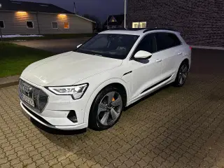 Audi e-tron 55 quattro