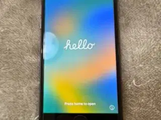 iPhone 8 inkl oplader og headset