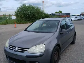 Vw golf5 1,6 fsi 5d