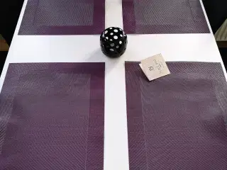 4 x dækkeserviet 33x44 cm - violet