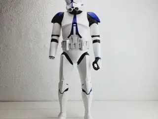 ⭐️- STOR Clone Trooper med Kampskader: En Figur me