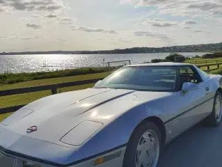Chevrolet corvette c4 