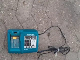 Makita oplader 