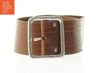 Læderbælte fra Kirsten Schønning (str. 106 x 6 cm)