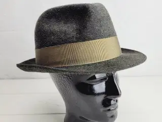 ⭐️- Vintage Hat - Guimbale