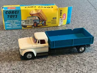 Corgi Toys No. 483 Dodge “Kew Fargo” Tipper