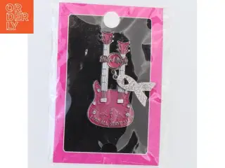 Samleobjekt med guitarformet Hard Rock Cafe pinktober pin