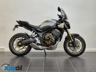 Honda CB 650 RC