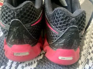 REEBOK sko til salg