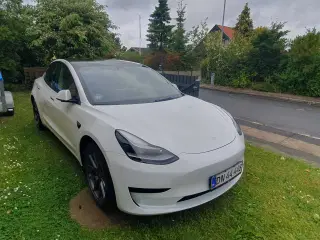 Tesla model 3 325Hk fra 2021