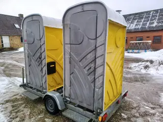 Toiletvogn til 2 på trailer med indregistreringa