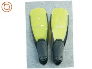 Gule svømmefødder fra Murena (str. 35)