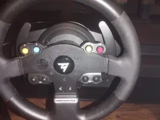 Rat og pedal sæt: Thrustmaster Mx force feedback.