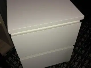 MALM kommode