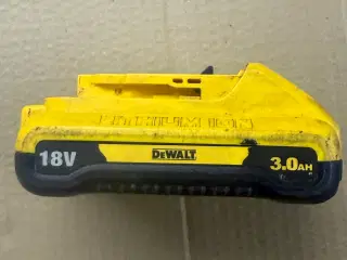 DeWalt DCD 777 incl 3,0 slimlime batteri. 