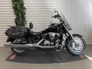 Yamaha XVS1300 A Midnight Star