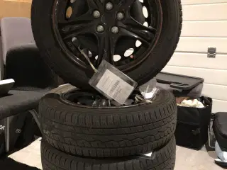 4 Stk. Helårsdæk på stålfælge til Toyota Aygo