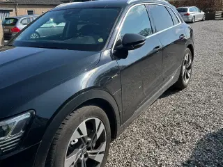 Audi e-tron 55 Prestige quattro