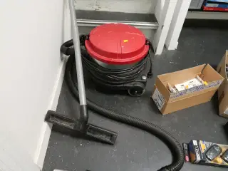 Støvsuger NILFISK GD 930