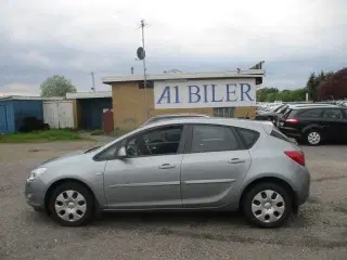 Opel Astra 1,6 Sport