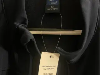 Trekking vest str M 48/50 