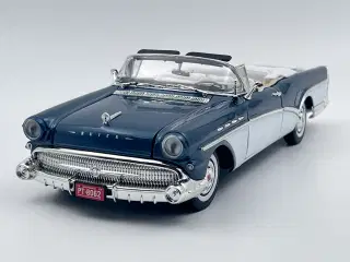 1957 Buick Roadmaster 1:18 