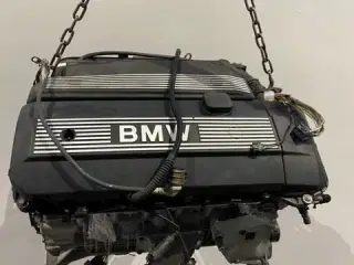 323I 2.5 M52/TU Km 262.198 K16511 BMW E46