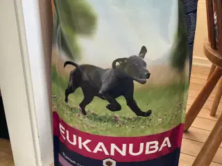 Eukanuba Hvalpe Foder