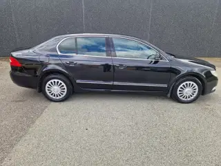 Skoda Superb 2,0 TDi 170 Elegance DSG