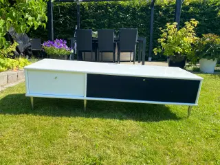 TV Bord