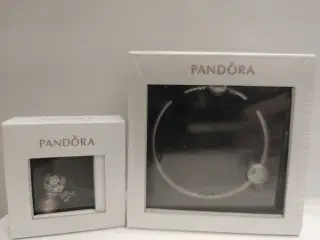 Pandora armbånd med vedhæng