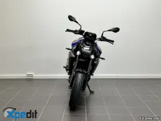 BMW F 900 R