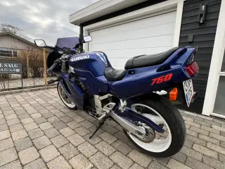 Suzuki GSXR 750