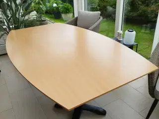 Praktisk spisebord MDF/ Træ Sort Stel