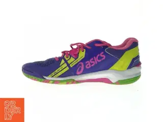 Sko fra Asics (str. 39)