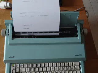 Olivetti Danmark skrivemaskine 