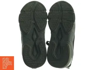 Sneakers i sort fra Friboo (str. 33)