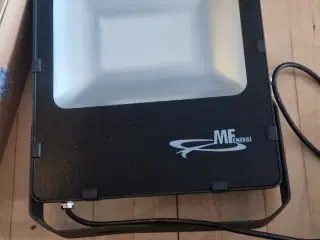 Kraftig projektor/lampe