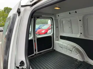 VW Caddy 1,6 BlueMotion TDI 75HK Van
