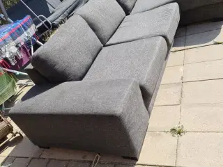 En rigtig fin chaiselong sofa