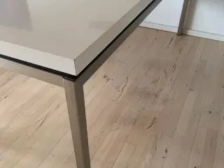 Spisebord hvid 