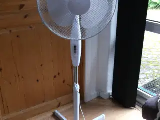 GulvVentilator, 3 hastigheder, mm nærmest ny