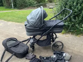 Barnevogn basson   , 97 cm. Med Regnslag’ og.   Fl