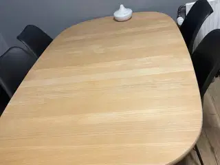 Spisebord 