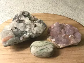 Forskellige krystaller, 3 stk.