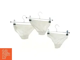 Undertøj (3 stk.) fra M&S (str. 110 cm)