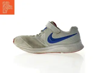 Sneakers fra Nike (str. 35)
